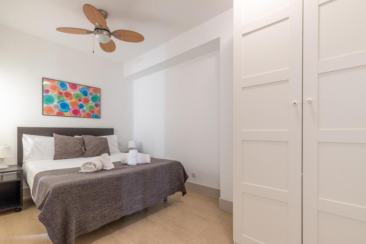 מאלגה Fun Building Flats By Homeabout מראה חיצוני תמונה