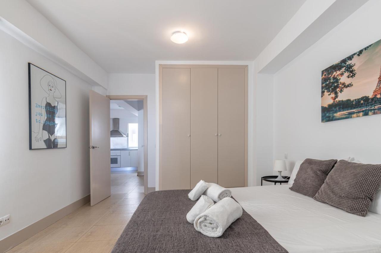 מאלגה Fun Building Flats By Homeabout מראה חיצוני תמונה