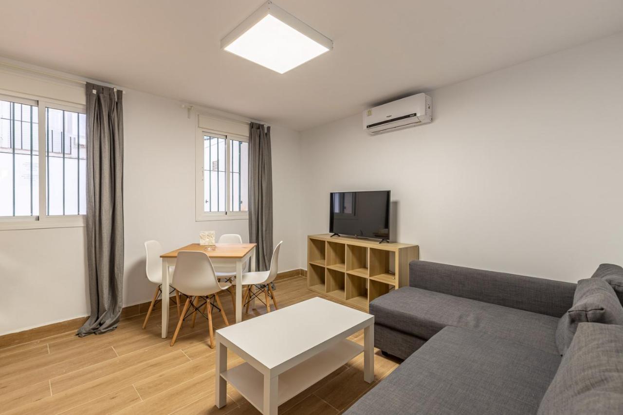 מאלגה Fun Building Flats By Homeabout מראה חיצוני תמונה