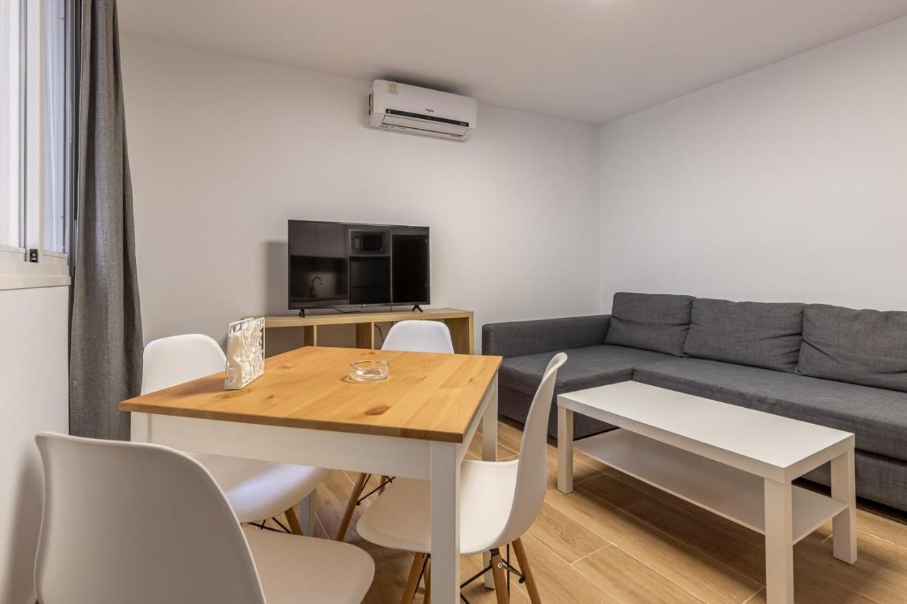 מאלגה Fun Building Flats By Homeabout מראה חיצוני תמונה