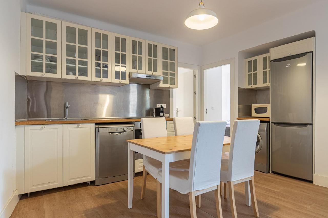 מאלגה Fun Building Flats By Homeabout מראה חיצוני תמונה
