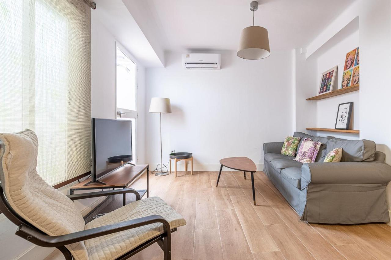מאלגה Fun Building Flats By Homeabout מראה חיצוני תמונה