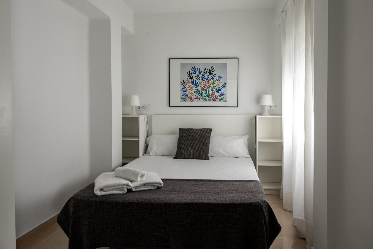 מאלגה Fun Building Flats By Homeabout מראה חיצוני תמונה