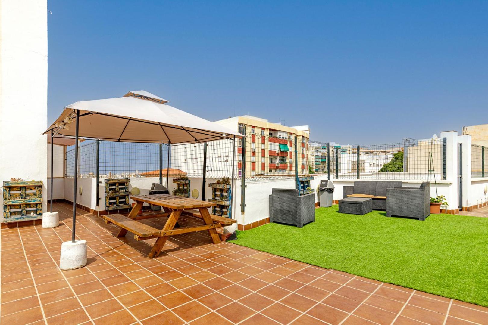 מאלגה Fun Building Flats By Homeabout מראה חיצוני תמונה